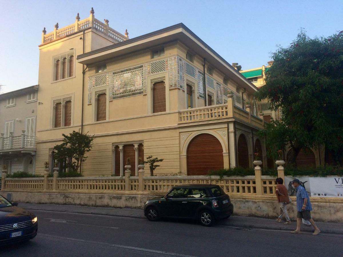 فيلا Casalella فياريجيو المظهر الخارجي الصورة